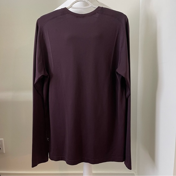 Lululemon Metal Vent Long Sleeve Shirt Size Large - Picture 5 of 9